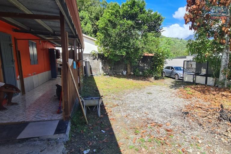 A Vendre Maison T4 de 108m2 &agrave; SALAZIE/ Mare &agrave; Citrons