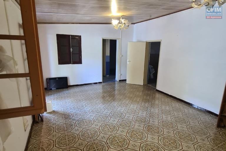 A Vendre Maison T4 de 108m2 &agrave; SALAZIE/ Mare &agrave; Citrons