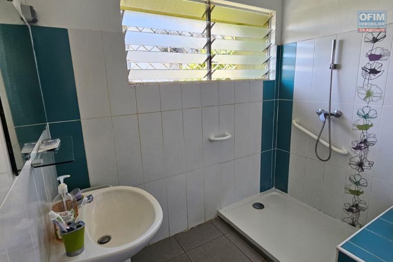 Maison familiale &agrave; Montgaillard avec vue mer de 111,6 m&sup2; habitables sur un terrain de 570 m&sup2;