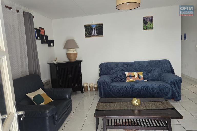 Location Maison / Villa PLAINE DES PALMISTES – photo 4 sur 14 – Séjour