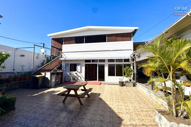 ✨ Bien d'exception &agrave; Cambuston &ndash; Superbe Villa de 8 chambres avec fort potentiel locatif ✨