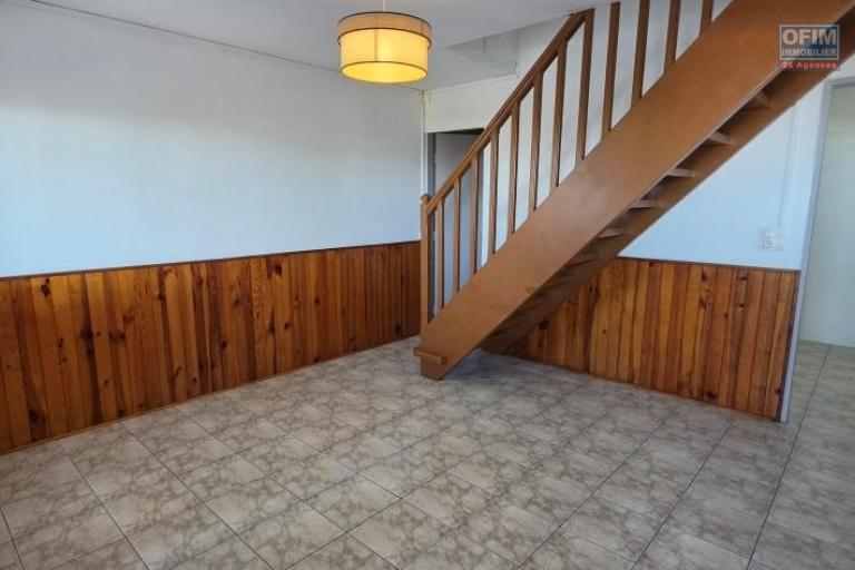 A louer joli appartement /maison F3 entièrement rénové le Tampon proche centre ville
