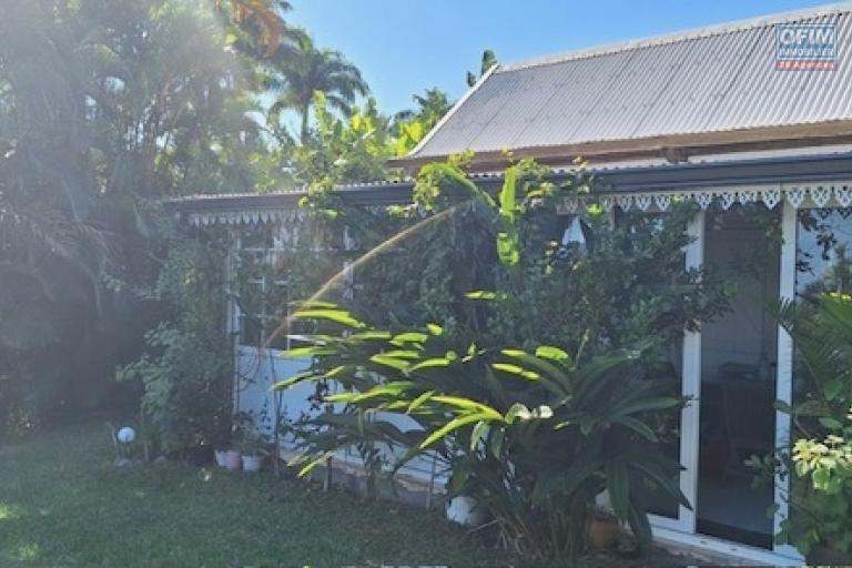 En vente charmante maison créole vue mer à La Montagne