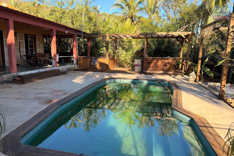 Villa de charme avec dépendance piscine et jacuzzi -Saint Paul