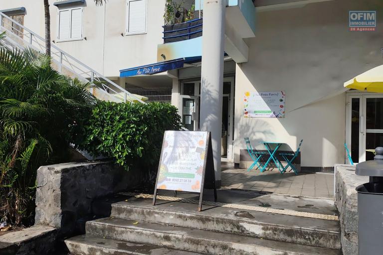 À VENDRE – Fonds de commerce Aux P'Tits Farcis à 39 600€ – Centre-ville de Saint-Pierre