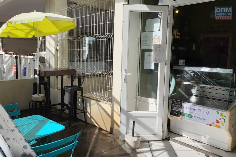 À VENDRE – Fonds de commerce Aux P'Tits Farcis à 39 600€ – Centre-ville de Saint-Pierre