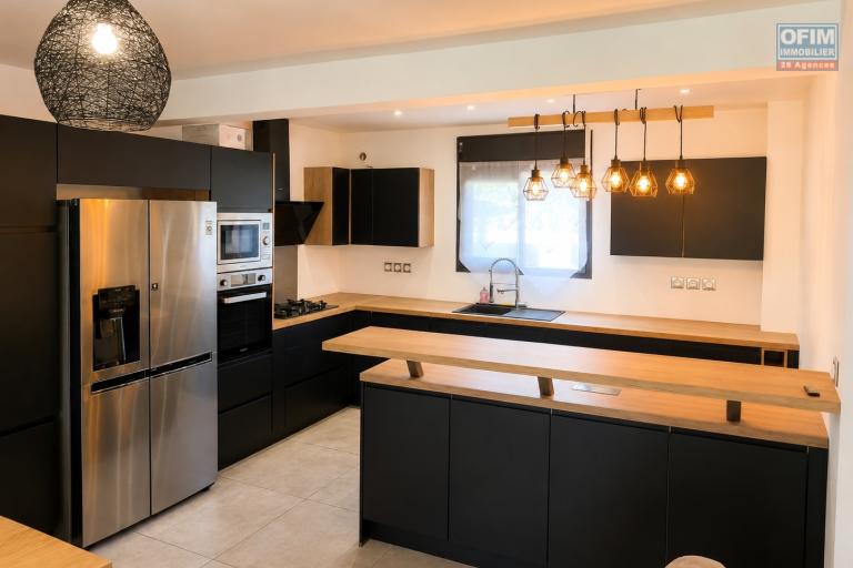 🏡 EXCLUSIVITÉ OFIM – Magnifique villa contemporaine 4 pièces de 110 m² avec terrain piscinable de 673 m² – La Rivière Saint-Louis
