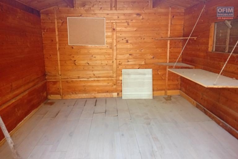 A LOUER APPARTEMENT T2 EN REZ DE JARDIN DE 60 M2 A LA SALINE LES BAINS