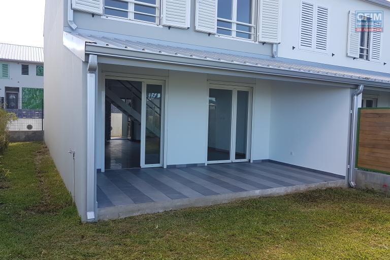 A louer Belle villa F4 avec jardin R&eacute;sidence ANALINA MONT VERT LES BAS