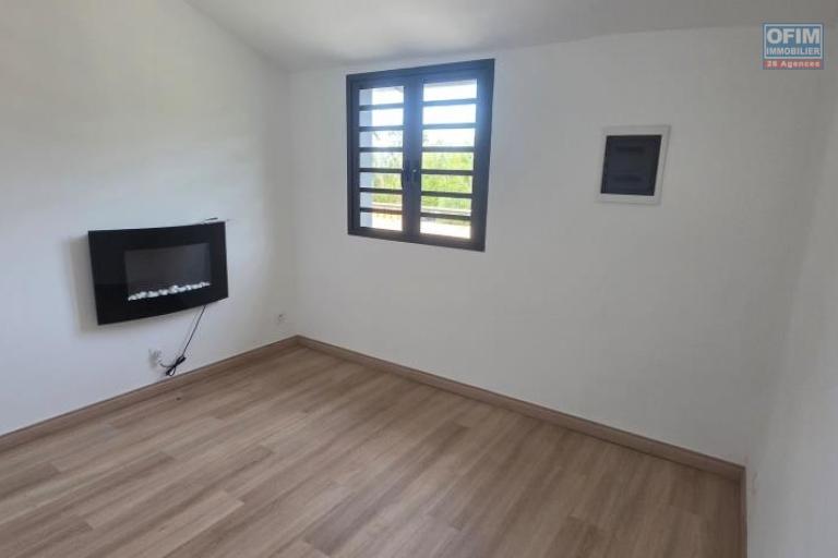 A louer villa enti&egrave;rement r&eacute;nov&eacute;e avec grands espaces ext&eacute;rieurs