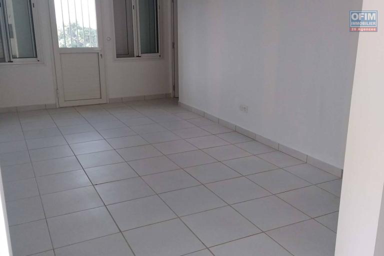 A Louer Villa 4 chambres avec un grand jardin à Cambourg - SAINTE ANNE