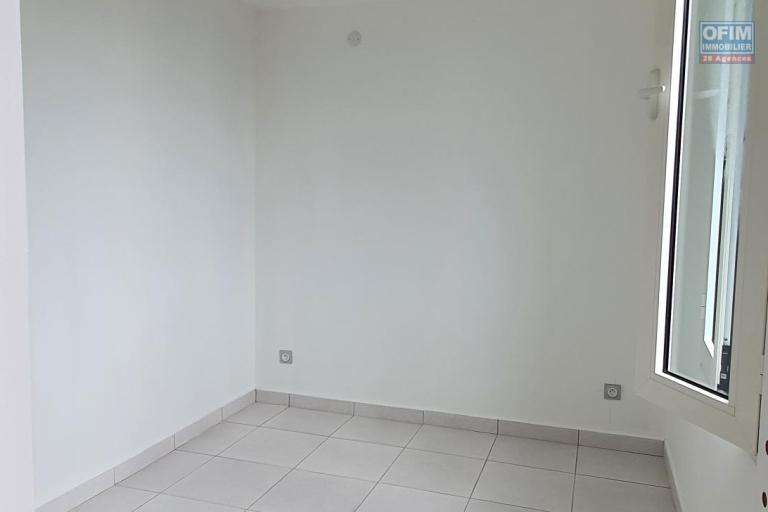 A Louer Villa 4 chambres avec un grand jardin à Cambourg - SAINTE ANNE