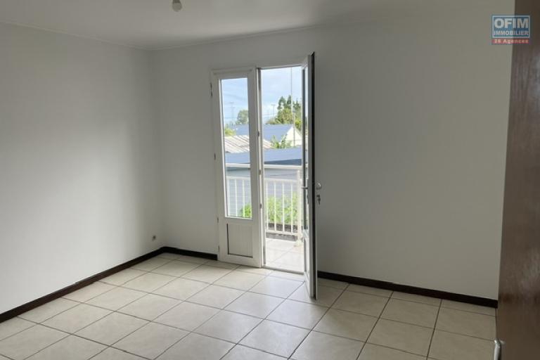 À louer appartement, T4, Centre Ville de Tevelave