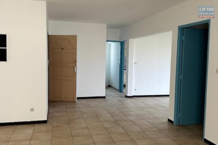 Appartement T3 de 68 m² – Centre-ville de Saint-Pierre
