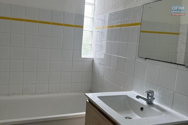 Appartement T3 de 68 m² – Centre-ville de Saint-Pierre