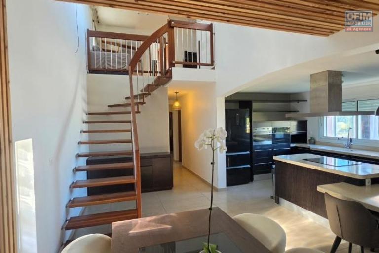 A louer magnifique et grande villa de type F7 - prestations haut de gamme le Tampon Trois Mares