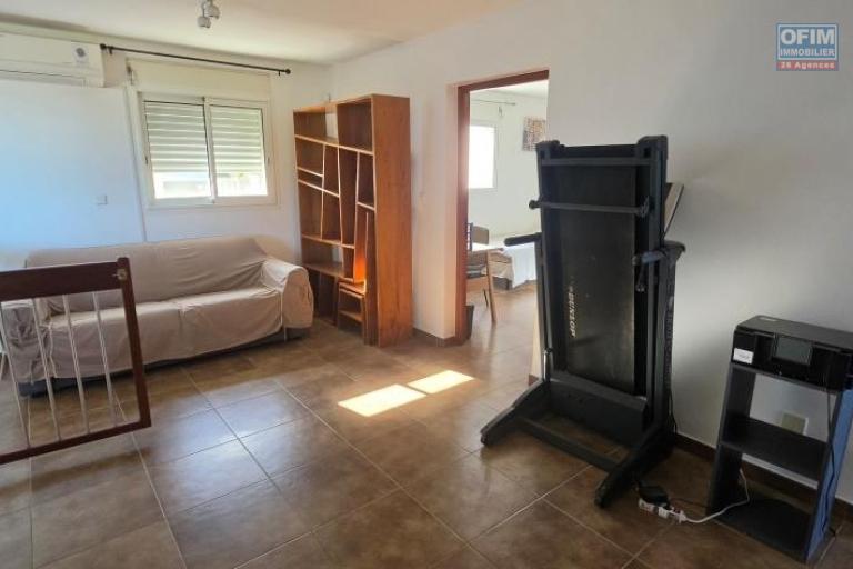A louer magnifique et grande villa de type F7 - prestations haut de gamme le Tampon Trois Mares
