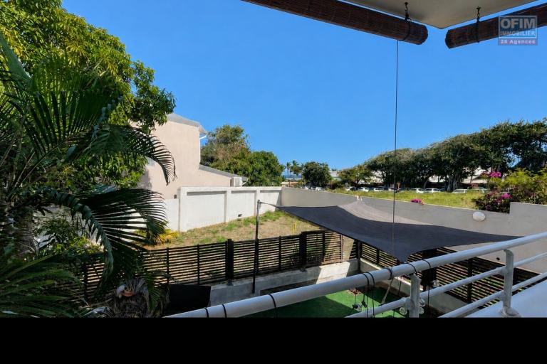 LA SALINE-LES-BAINS –T2 AVEC VARANGUE, JARDIN ET 2 PLACES PARKING – VENDU MEUBLÉ - Vue varangue