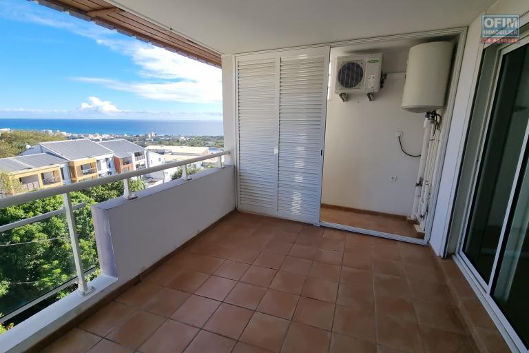 T2 avec grande terrasse et vue mer à Montgaillard
