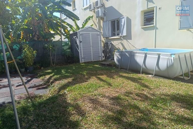 A vendre appartement 3 chambres avec jardin de 200 m2 &agrave; la Ravine des Cabris