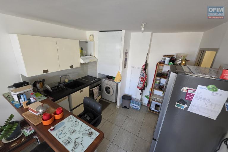 A vendre un appartement T1 de 47m2 dans la résidence Le Patio Saint-Denis ville REUNION