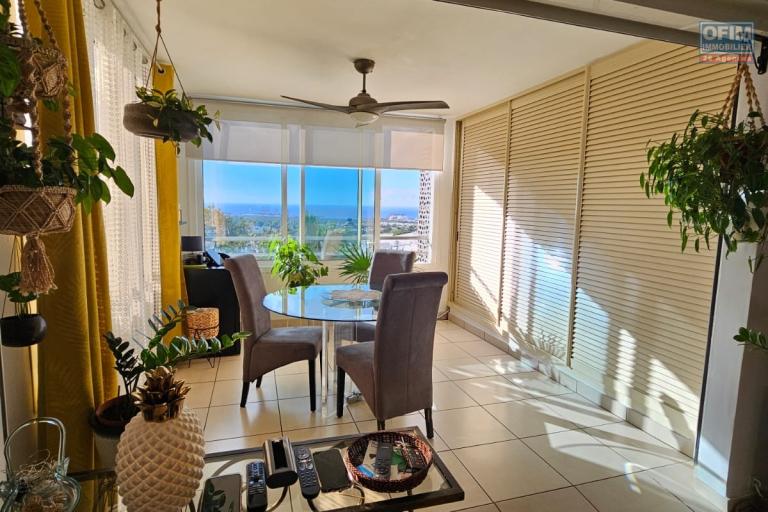 A vendre à LA POSSESSION (97419) un T4 d’environ 80 m² avec une vue panoramique
