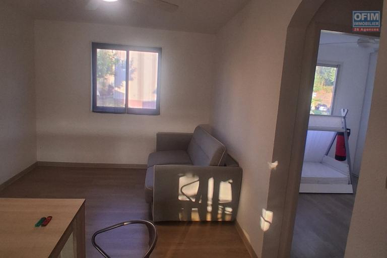 A LOUER bel appartement de type F3 sur LA POSSESSION à 891,50 euros !