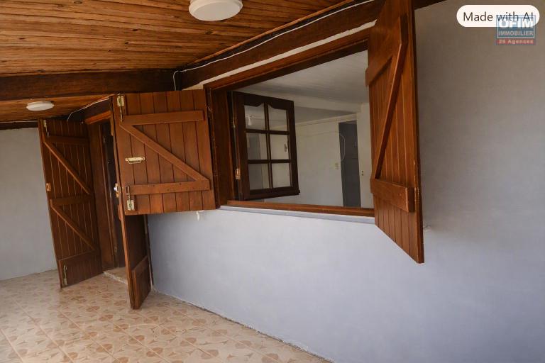 À Louer à Saint-André maison F4