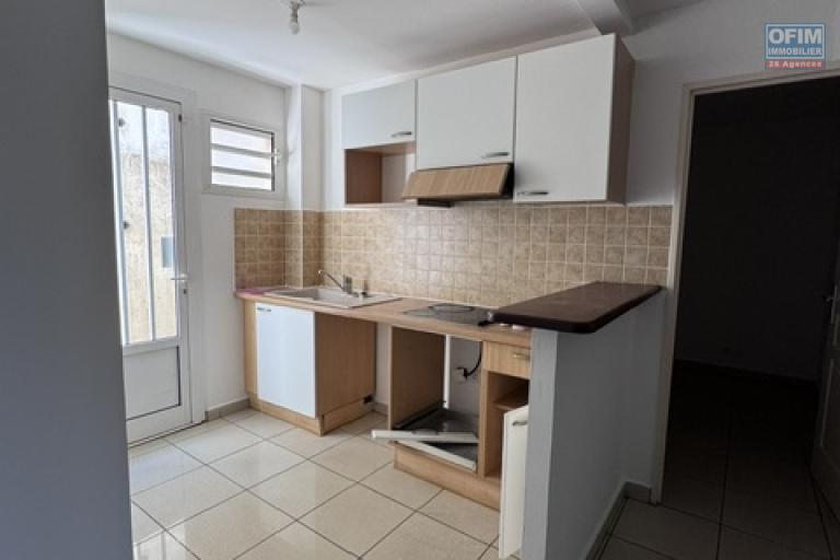 A vendre bel appartement de type F3 sur la r&eacute;sidence LES DUNES DE L'OCEAN dans quartier un r&eacute;sidentiel &agrave; Saint Denis BELLEPIERRE