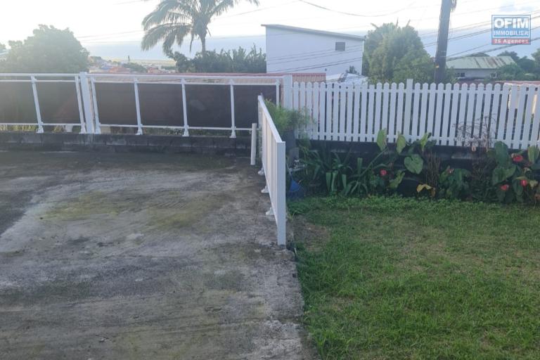 A louer maison individuelle type F5 avec jardin située à PITON CAILLOUX/ STE MARIE