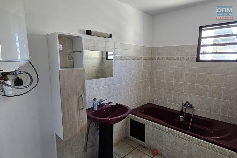 A louer maison individuelle type F5 avec jardin située à PITON CAILLOUX/ STE MARIE