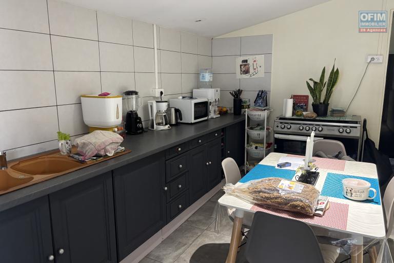 A vendre - Ensemble immobilier de 5 appartements à La Chaloupe Saint-Leu