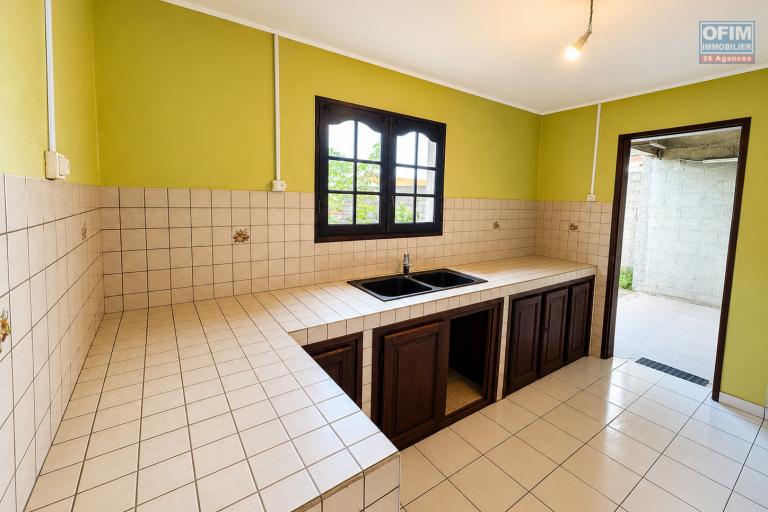 A Vendre Maison F4 de 105m2 proche du centre ville de Saint-André