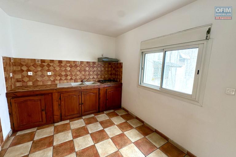 A Louer bel appartement F3 en Duplex avec 2 terrasses