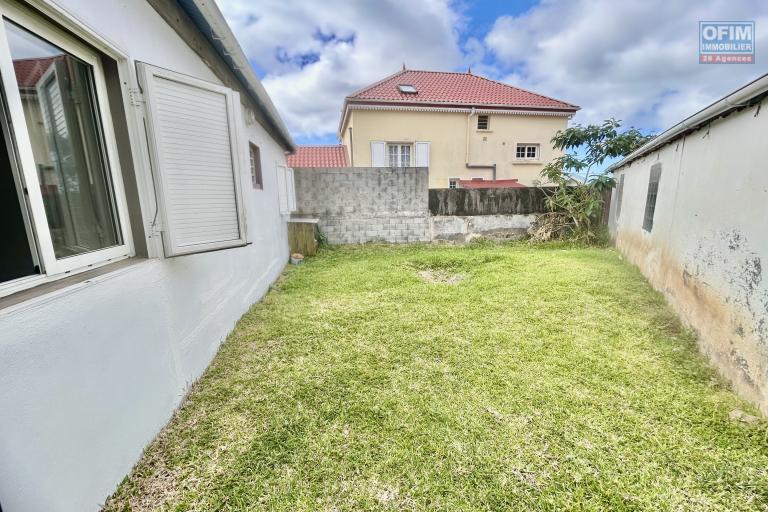 A louer - Maison T3 de 94m2 - Sainte-MArie, Montée Sano