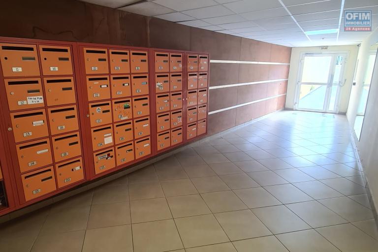 &Agrave; LOUER &ndash; T2, 1 chambre &ndash; R&eacute;sidence Charl&egrave;ne proximit&eacute; centre ville Sainte marie