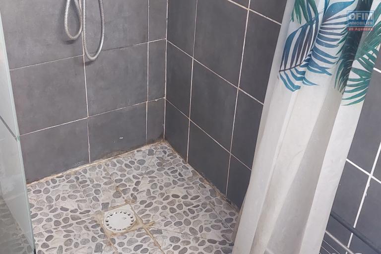 A louer &agrave; la Chaloupe bungalow meubl&eacute;