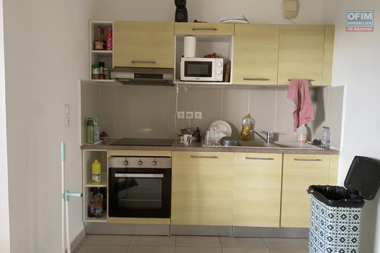 A vendre appartement T3 avec beau volume - A la Possession Camp Magloire.
