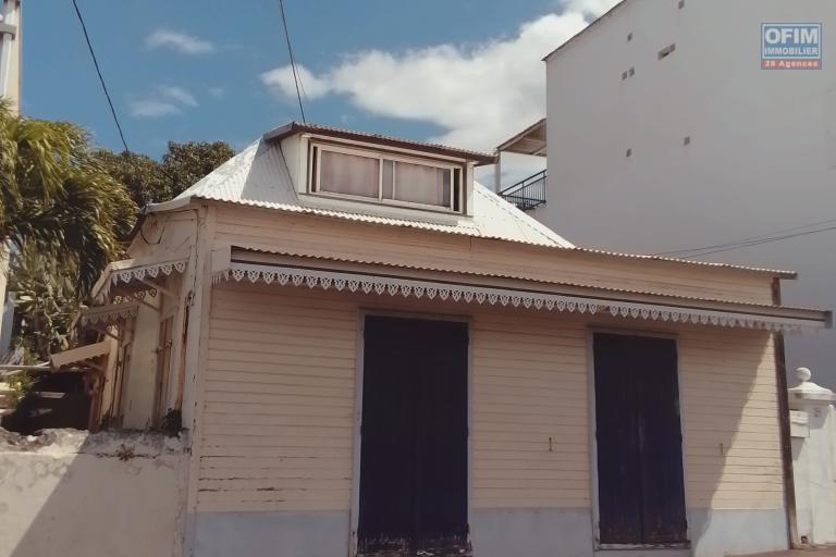 Villa F4 avec dépendance