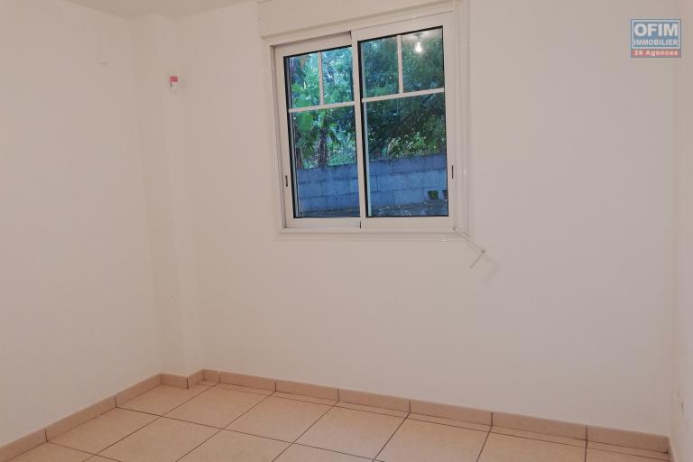 Appartement F2 avec terrasse de 62 m2 à Saint-Joseph