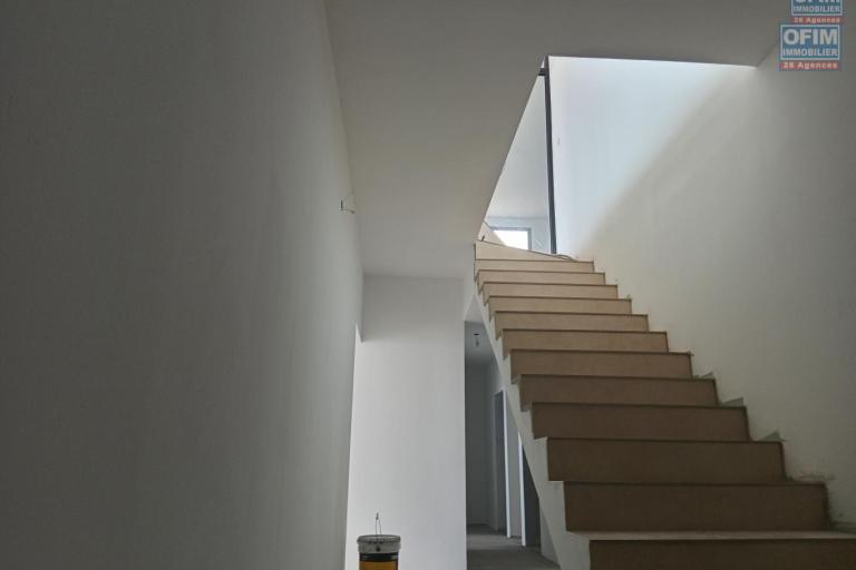 A vendre villa d'architecte avec vue oc&eacute;an panoramique - LA POSSESION