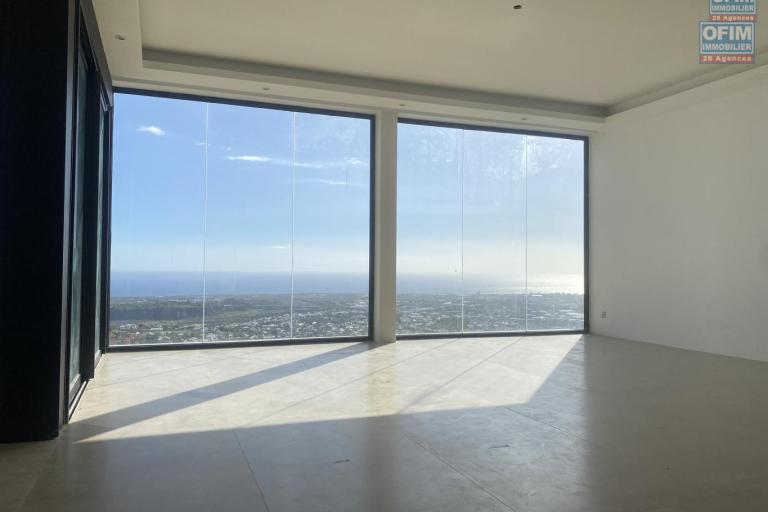 A vendre villa d'architecte avec vue oc&eacute;an panoramique - LA POSSESION