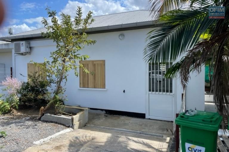 À louer charmante villa F3 avec jardin à Saint-Louis
