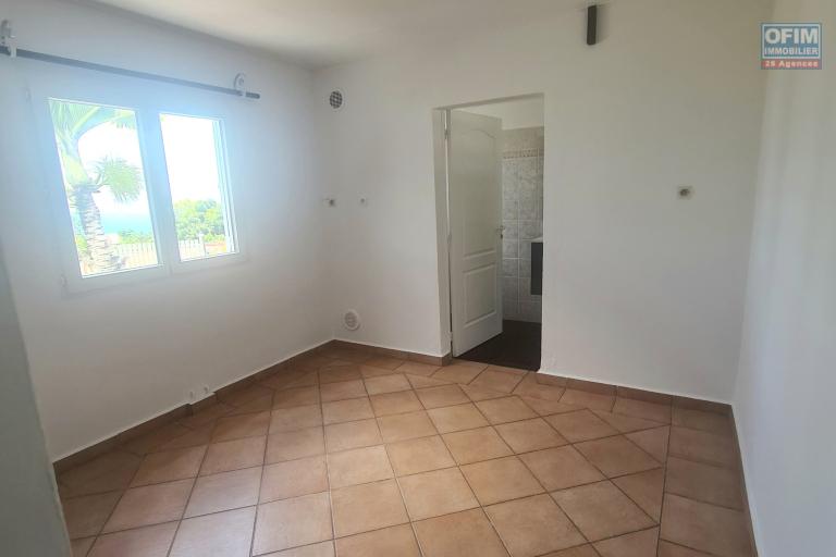 Location Maison / Villa SAINTE MARIE – photo 12 sur 16