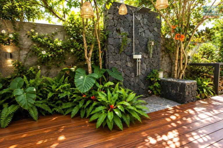 Sublime villa de standing F5 à La Rivière Saint-Louis – Deux suites parentales & Jardin d'exception avec piscine