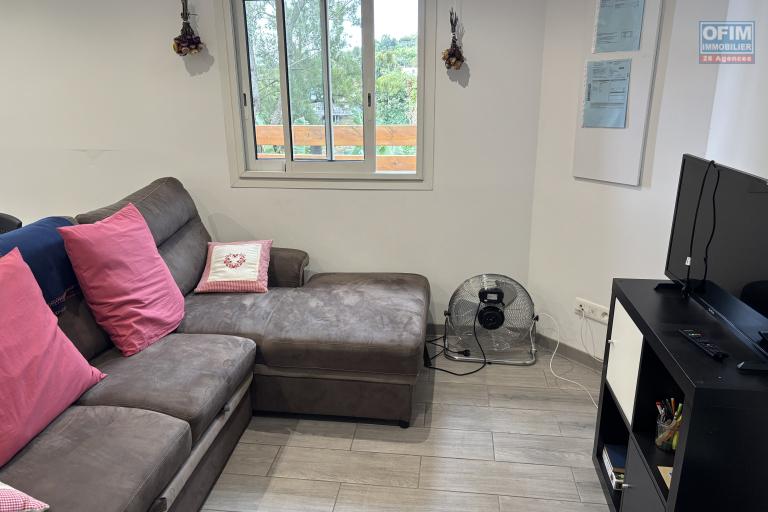 A vendre à la Chaloupe Saint-leu - Maison divisée en 5 appartements