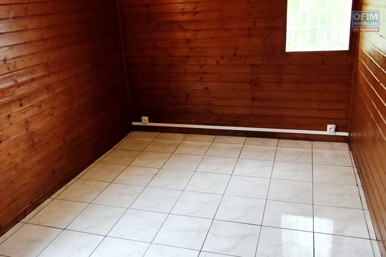 Maison F4 de 90 m2 à la plaine des cafres - Salle à manger