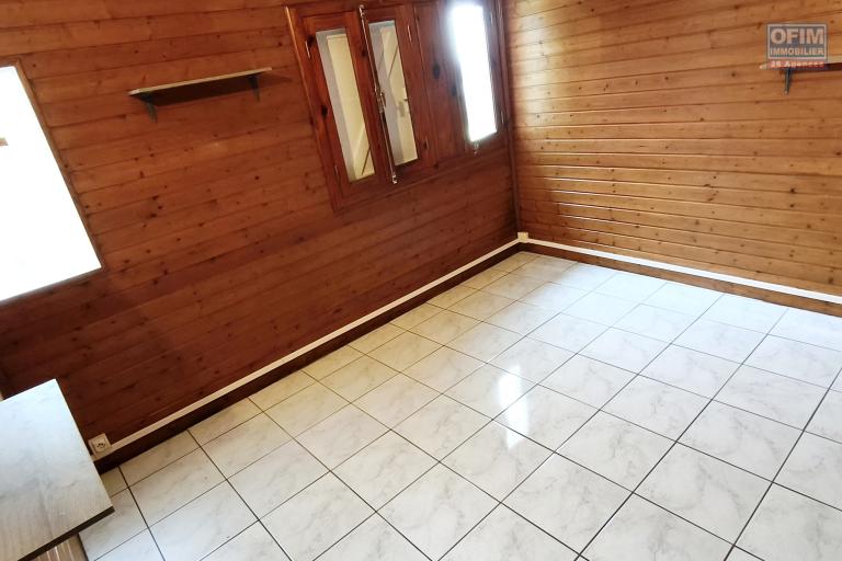 Maison F4 de 90 m2 à la plaine des cafres - Chambre 3