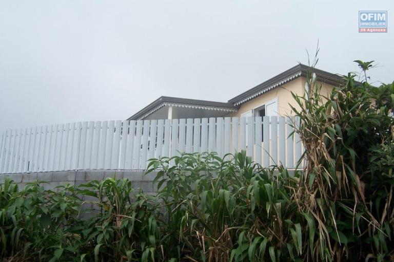 A louer jolie villa de type F4 d'environ 70 m² la Plaine des Cafres 21éme Km