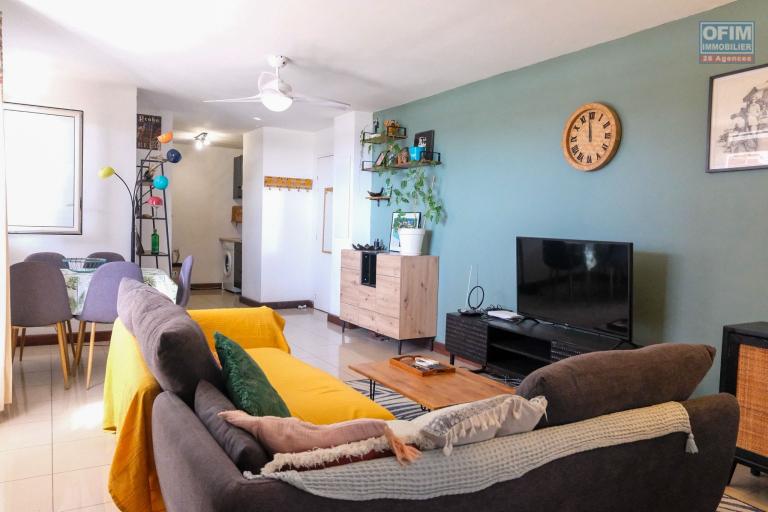 Vente Appartement SAINTE CLOTILDE – photo 2 sur 11